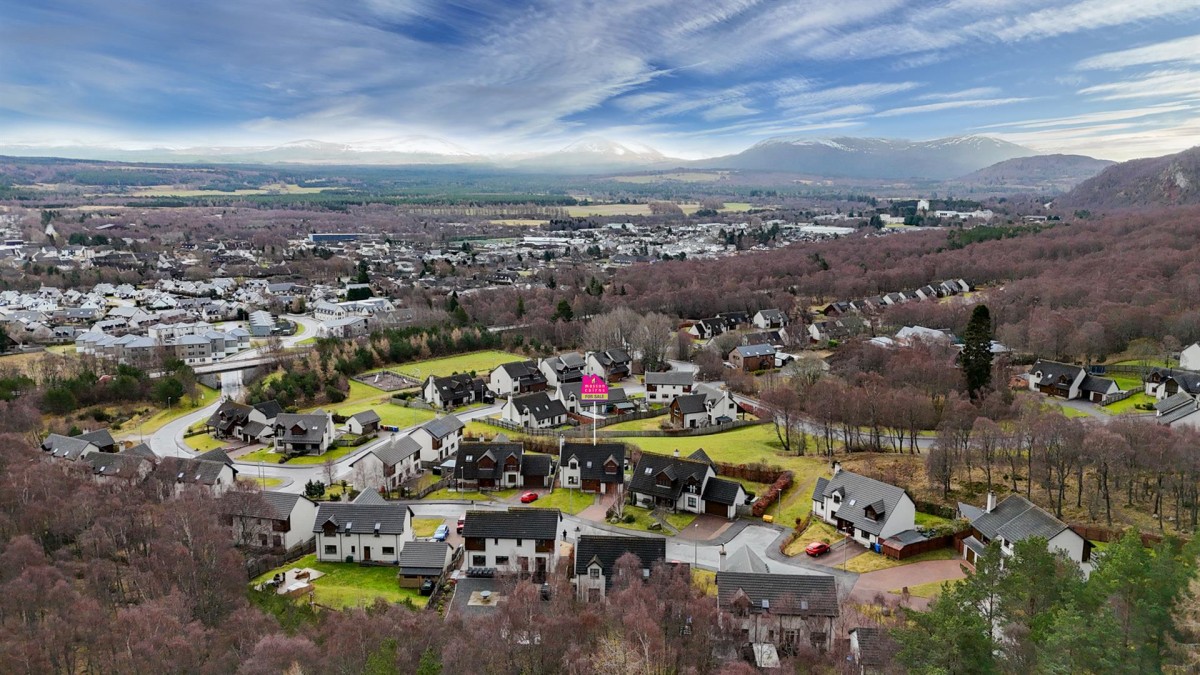 Images for 20 Lodge Lane, High Burnside, Aviemore EAID:massoncairnsltdapi BID:1