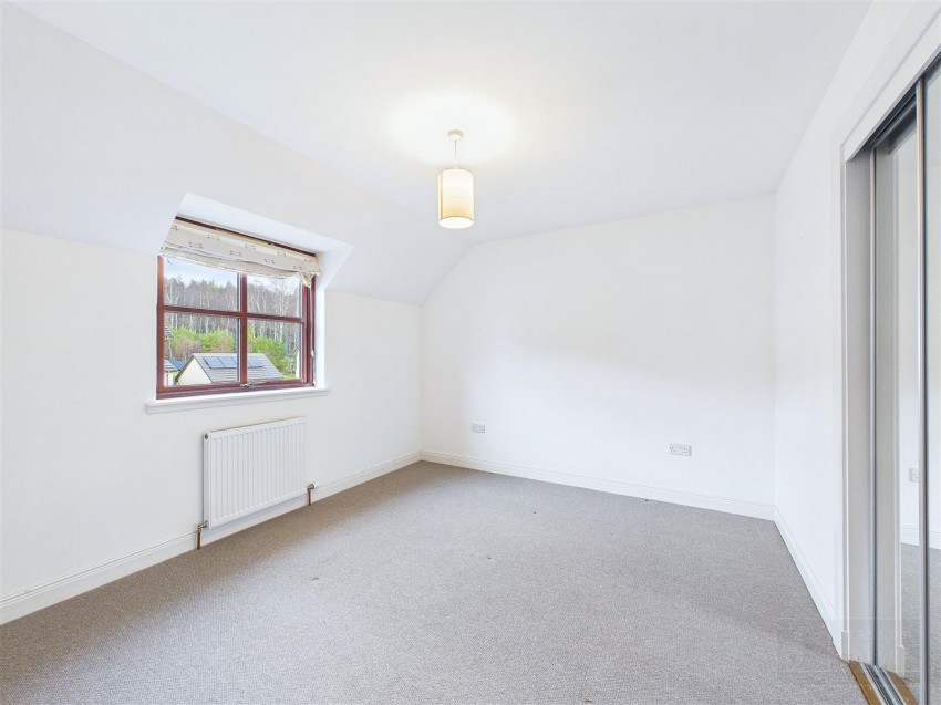 Images for 20 Lodge Lane, High Burnside, Aviemore