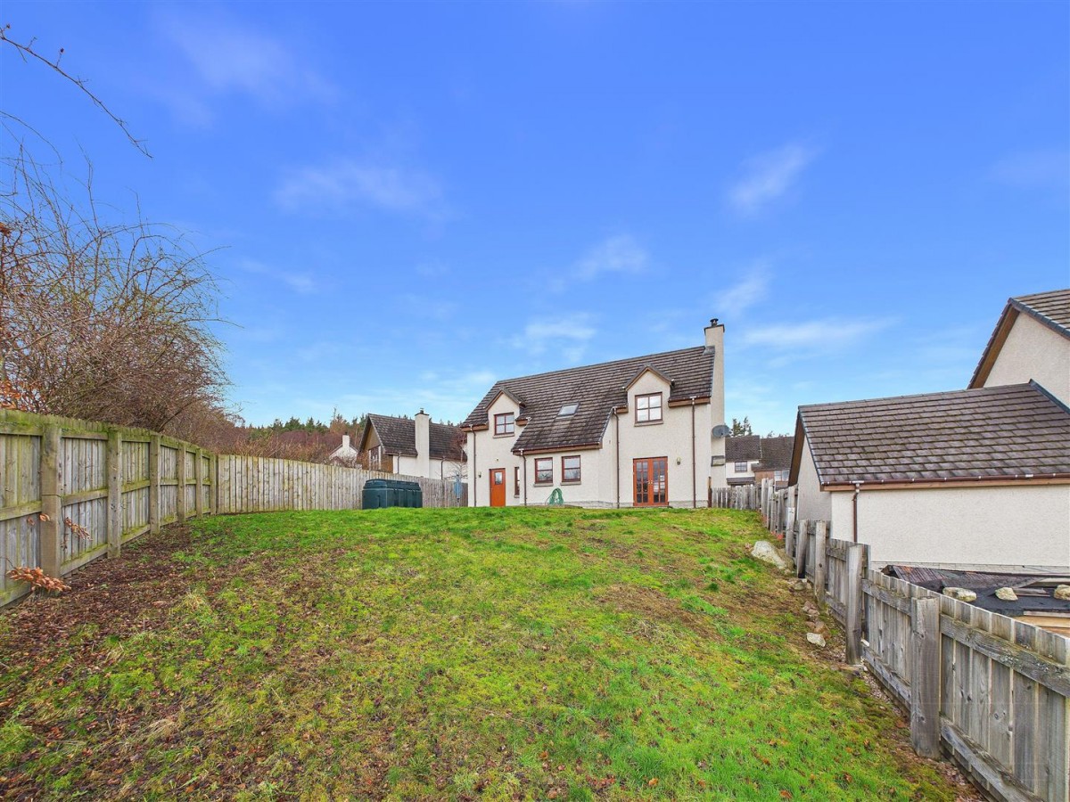 Images for 20 Lodge Lane, High Burnside, Aviemore EAID:massoncairnsltdapi BID:1