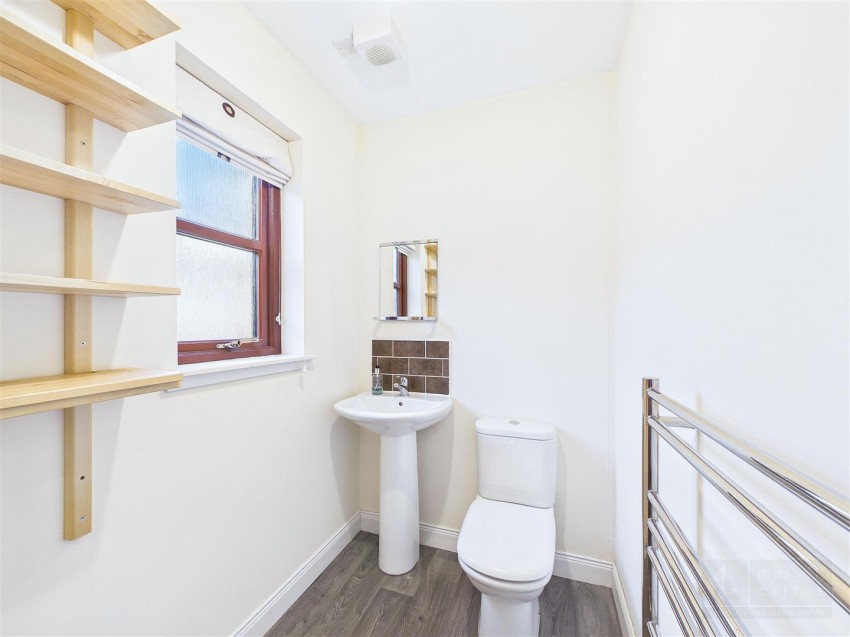 Images for 20 Lodge Lane, High Burnside, Aviemore