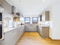 Images for 20 Lodge Lane, High Burnside, Aviemore