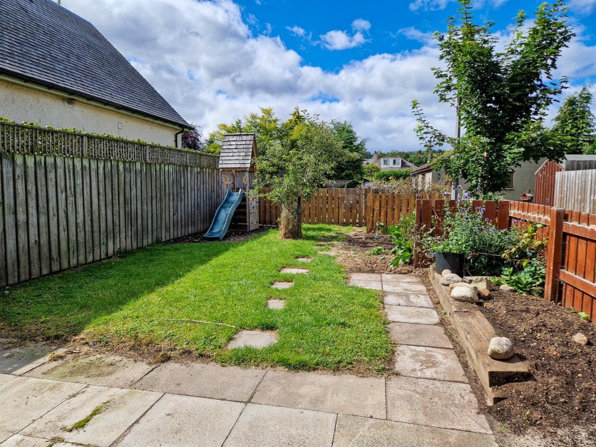 Images for 37 High Street, Grantown on Spey EAID:massoncairnsltdapi BID:1