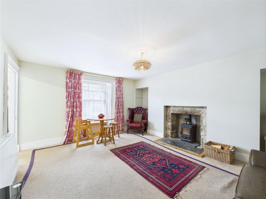 Images for 37 High Street, Grantown on Spey