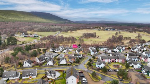 2 Mitchell Road, Aviemore