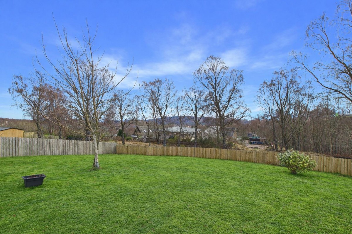 Images for 3 Patterson Place, High Burnside, Aviemore EAID:massoncairnsltdapi BID:1