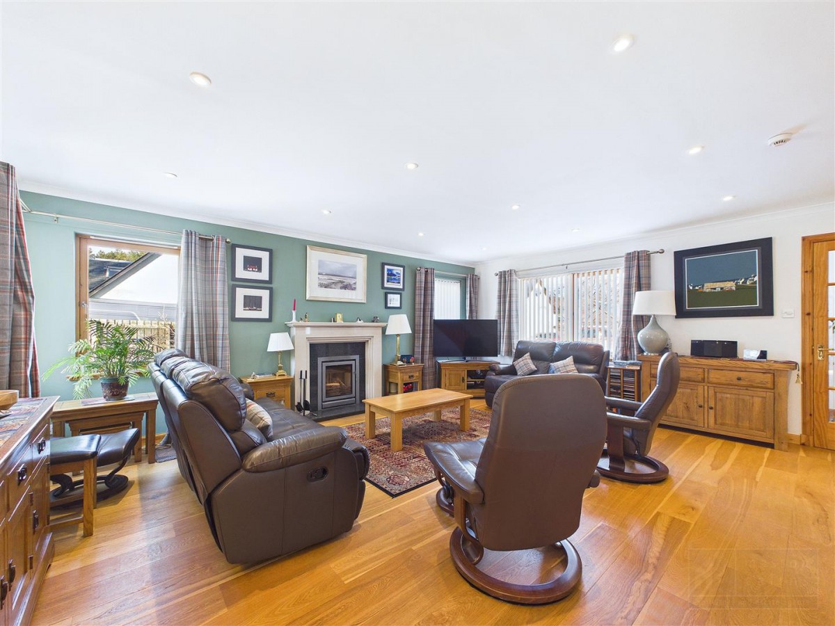 Images for 4 Dalmore Road, Carrbridge EAID:massoncairnsltdapi BID:1