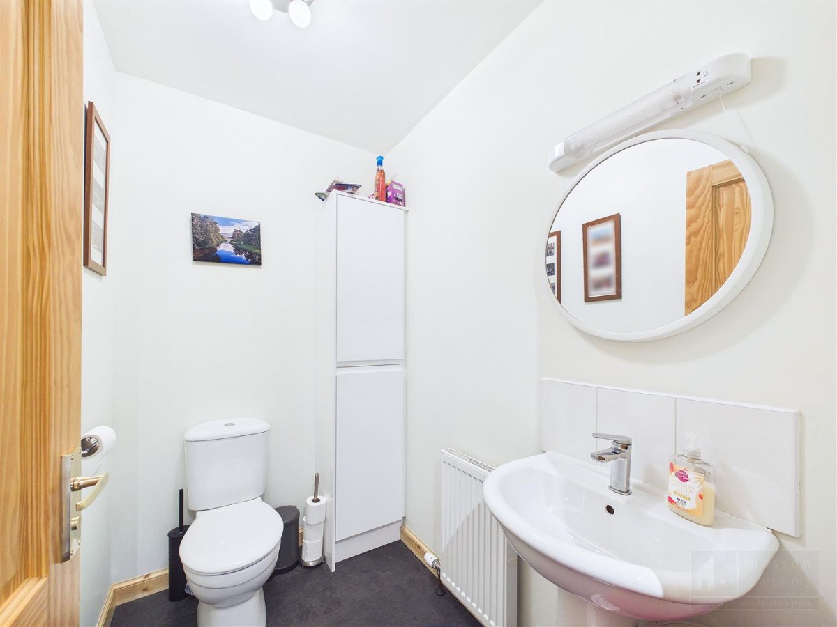 Images for 4 Dalmore Road, Carrbridge EAID:massoncairnsltdapi BID:1