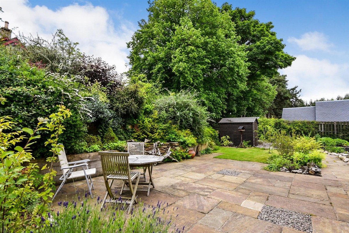 Images for 4 Dalmore Road, Carrbridge EAID:massoncairnsltdapi BID:1