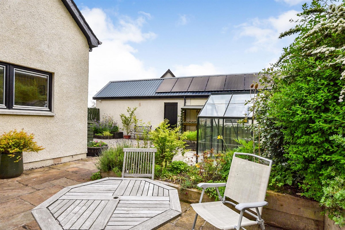 Images for 4 Dalmore Road, Carrbridge EAID:massoncairnsltdapi BID:1