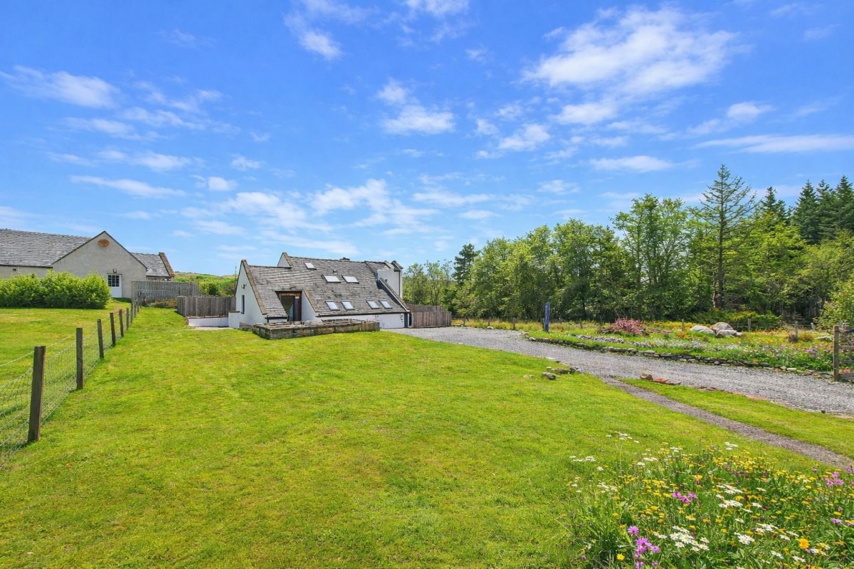 Images for Kirkstone Lodge, Inveruglas, Insh near Aviemore EAID:massoncairnsltdapi BID:1