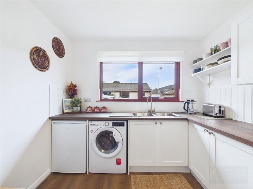 Images for 31 Hillside Avenue, Kingussie