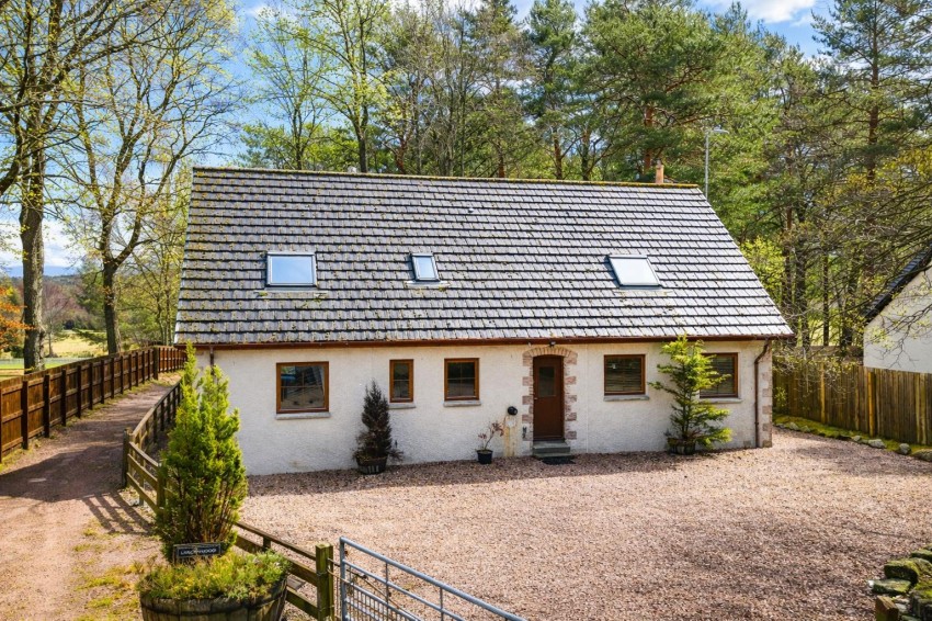 Images for Woodland Lodge, 9 Kinchurdy Road, Boat Of Garten