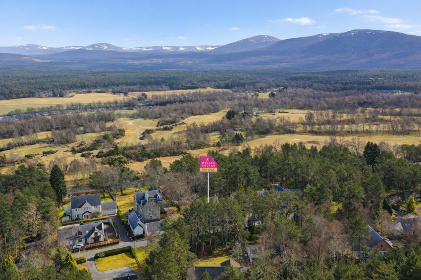 Images for Woodland Lodge, 9 Kinchurdy Road, Boat Of Garten