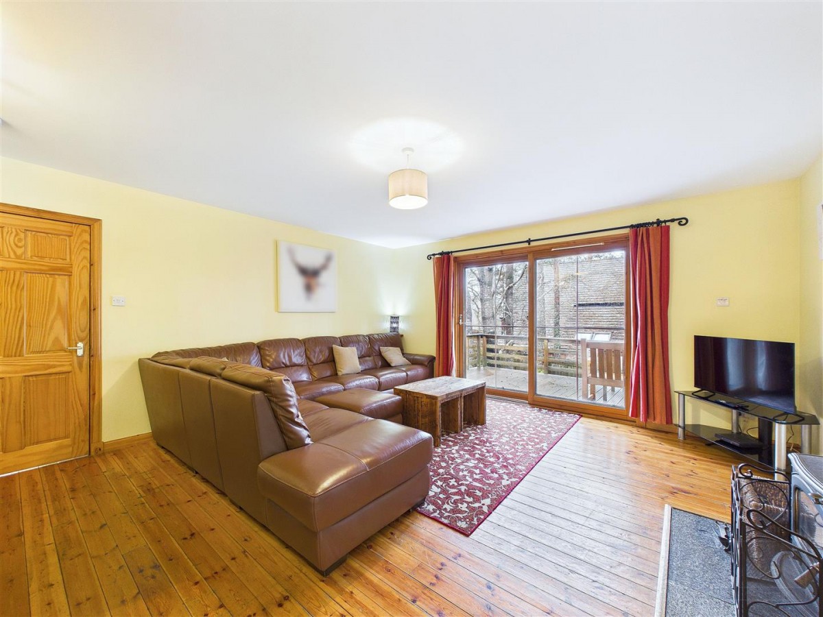 Images for Woodland Lodge, 9 Kinchurdy Road, Boat Of Garten EAID:massoncairnsltdapi BID:1