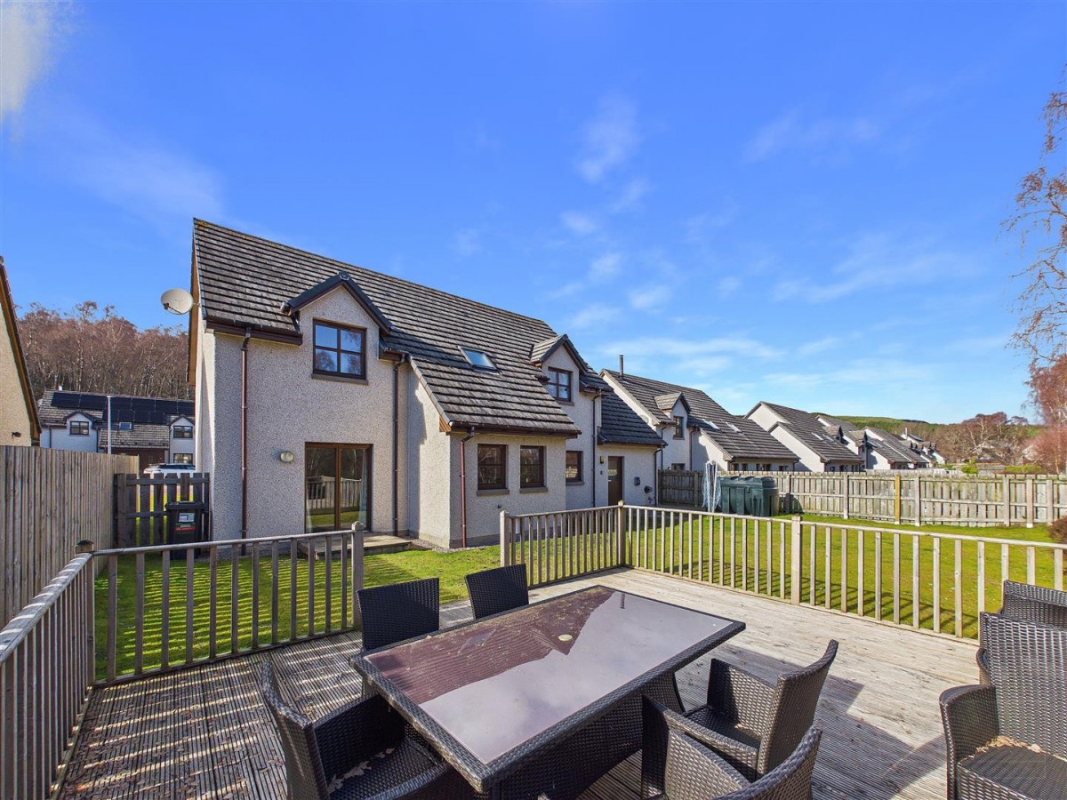 Images for Bennachie, 13 Carn Elrig View, High Burnside, Aviemore EAID:massoncairnsltdapi BID:1