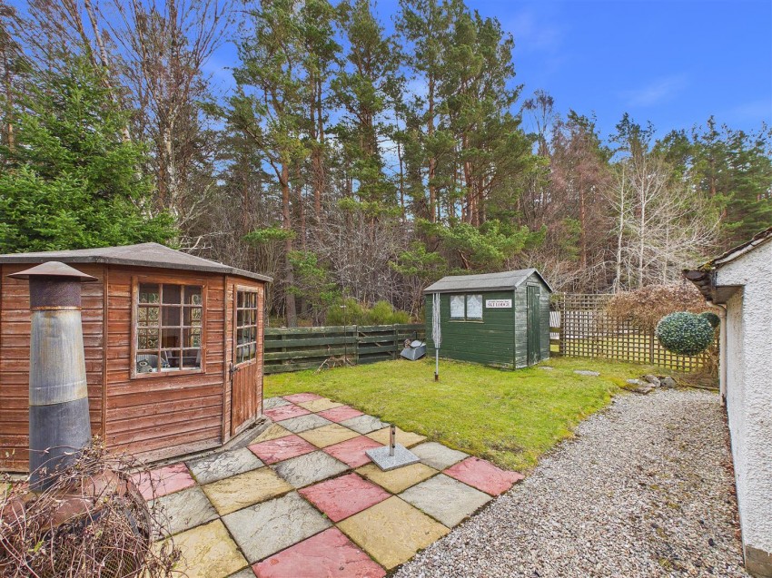 Images for 21 Mackenzie Crescent, Nethy Bridge