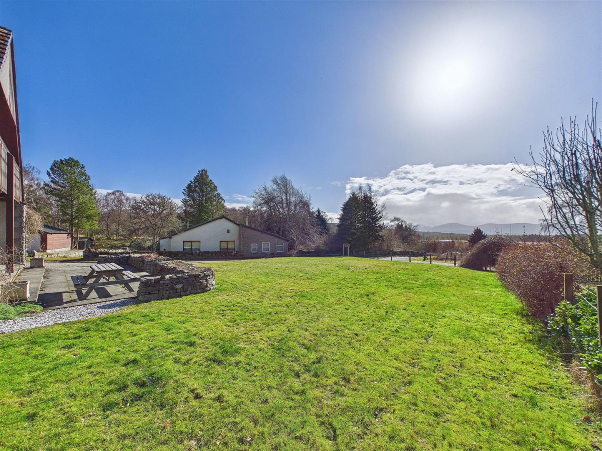 Images for Rossarden, Balnaan, Dulnain Bridge, Grantown on Spey EAID:massoncairnsltdapi BID:1