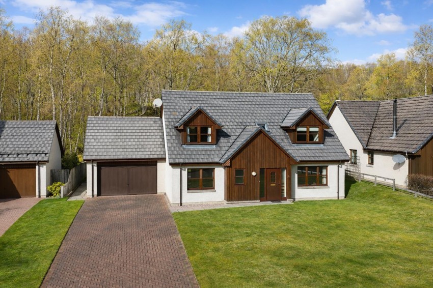 Images for 23 Carn Elrig View, High Burnside, Aviemore