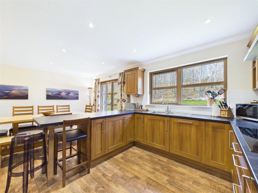 Images for 23 Carn Elrig View, High Burnside, Aviemore