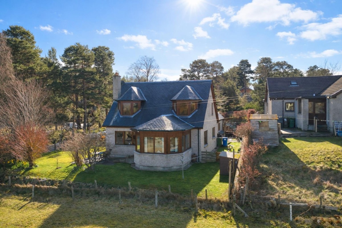 Images for Pentlands, Urquhart Brae, Carrbridge EAID:massoncairnsltdapi BID:1