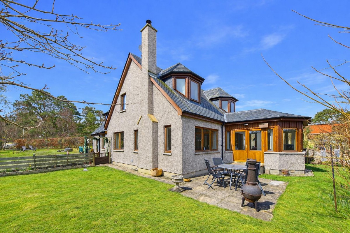 Images for Pentlands, Urquhart Brae, Carrbridge EAID:massoncairnsltdapi BID:1