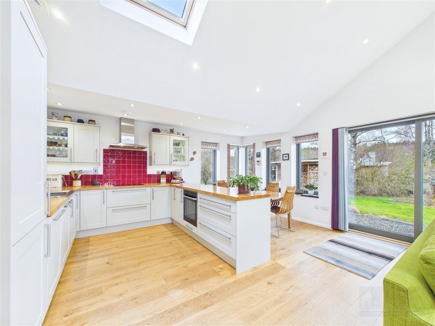 Images for Larchfield Cottage, Insh, Kingussie