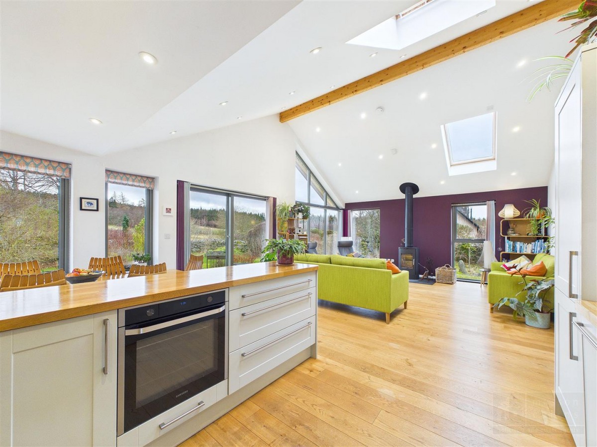 Images for Larchfield Cottage, Insh, Kingussie EAID:massoncairnsltdapi BID:1