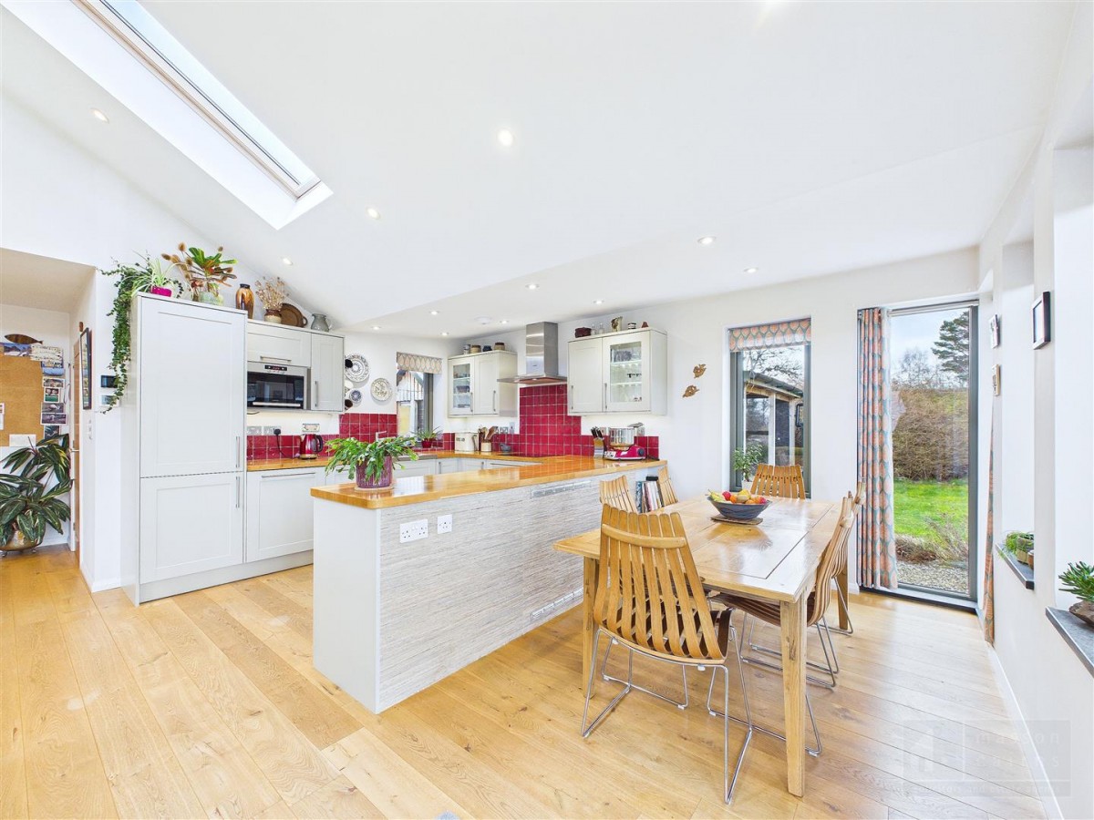 Images for Larchfield Cottage, Insh, Kingussie EAID:massoncairnsltdapi BID:1