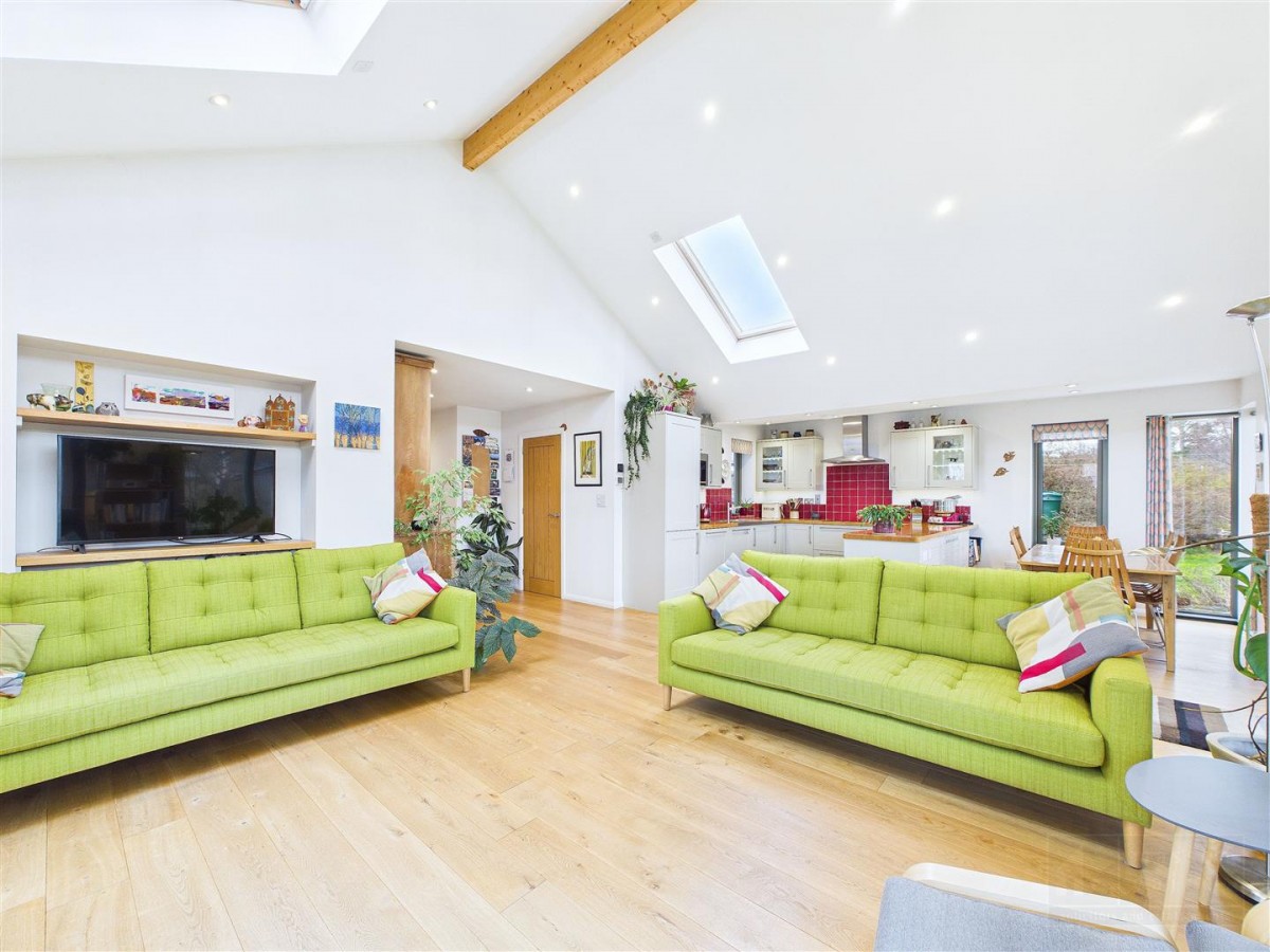 Images for Larchfield Cottage, Insh, Kingussie EAID:massoncairnsltdapi BID:1