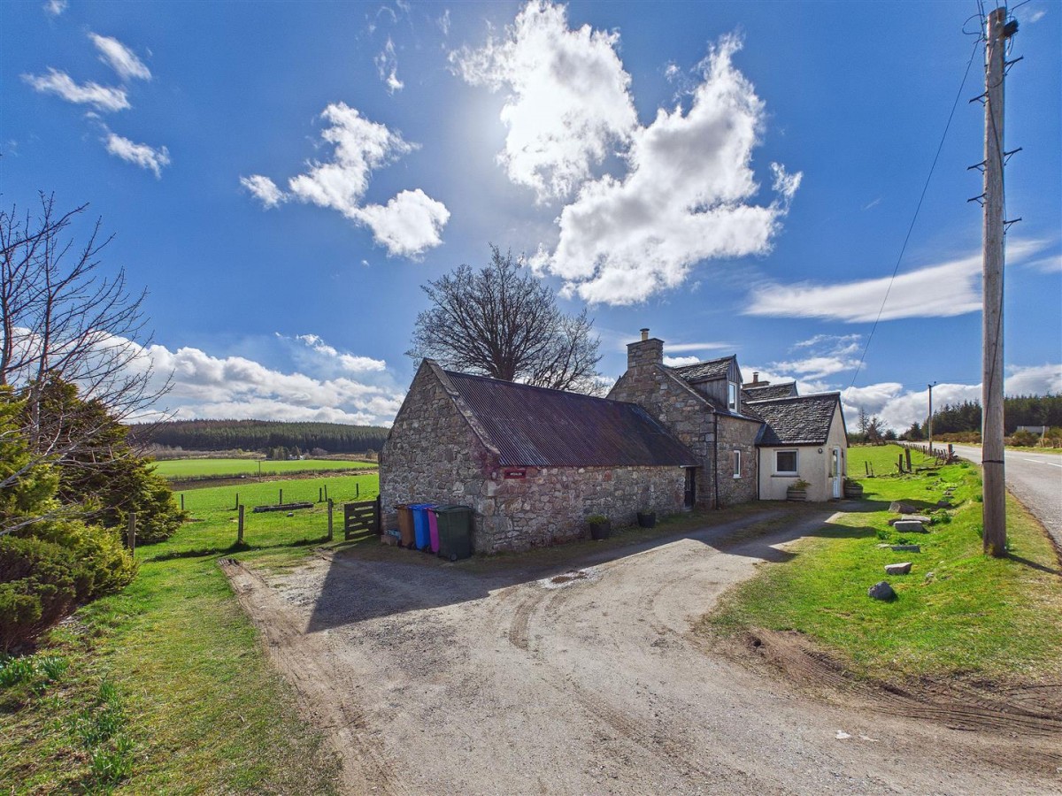 Images for Highlea, Auchnarrow, Glenlivet EAID:massoncairnsltdapi BID:1