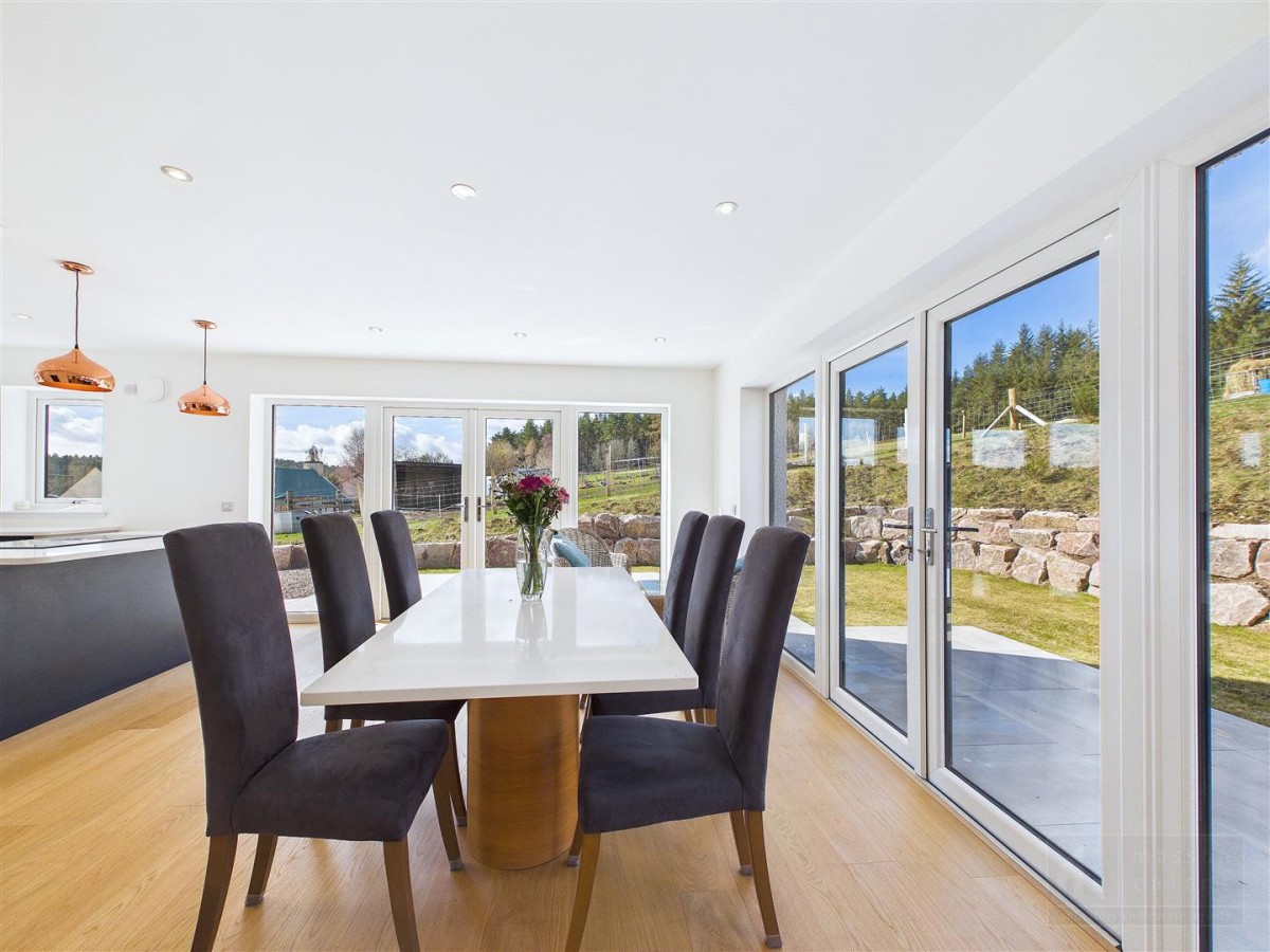 Images for Cath Ann, Skye Of Curr Road, Dulnain Bridge EAID:massoncairnsltdapi BID:1