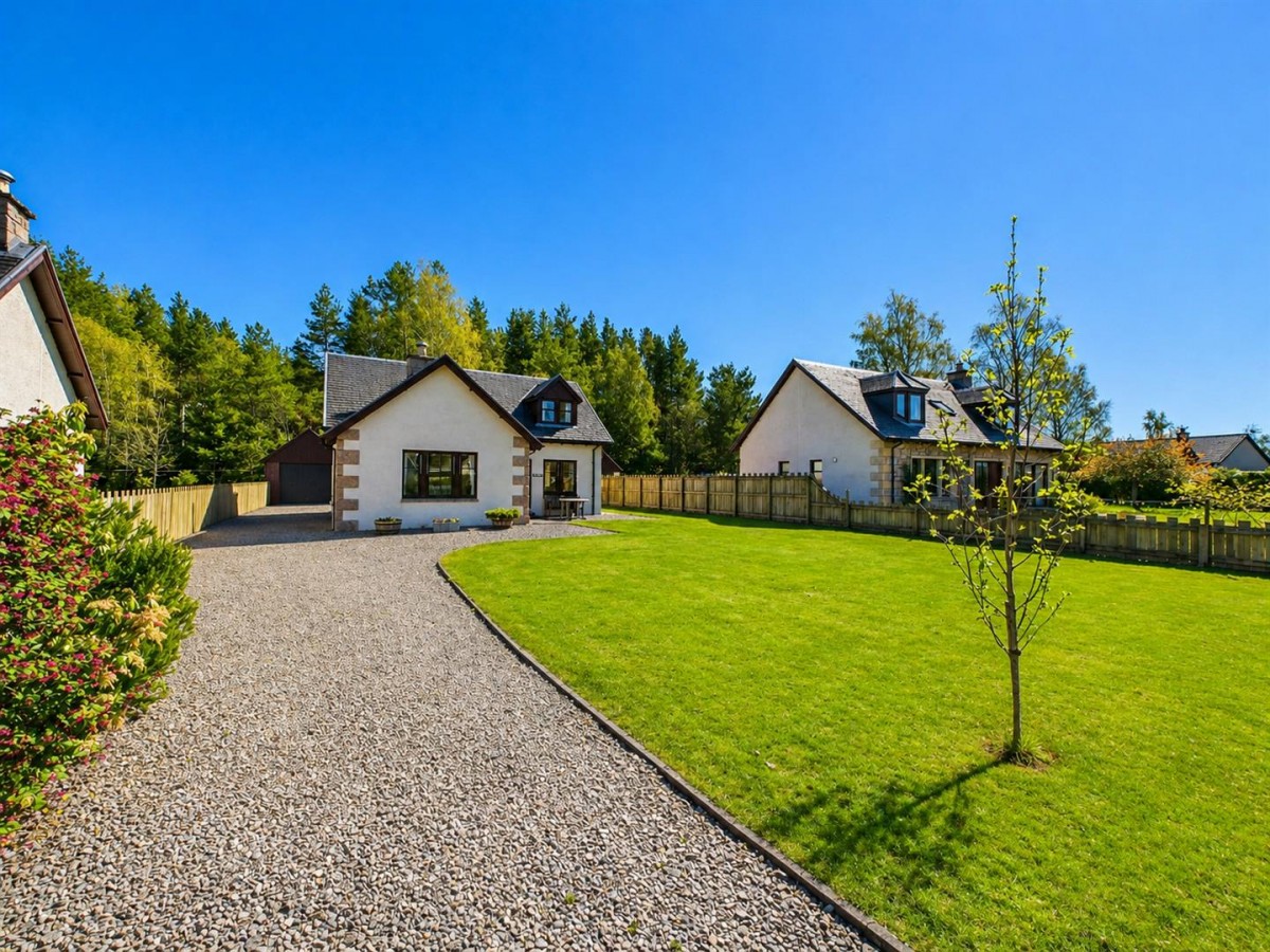 Images for Raon Cluiche, 3 Dirdhu Court, Nethy Bridge EAID:massoncairnsltdapi BID:1