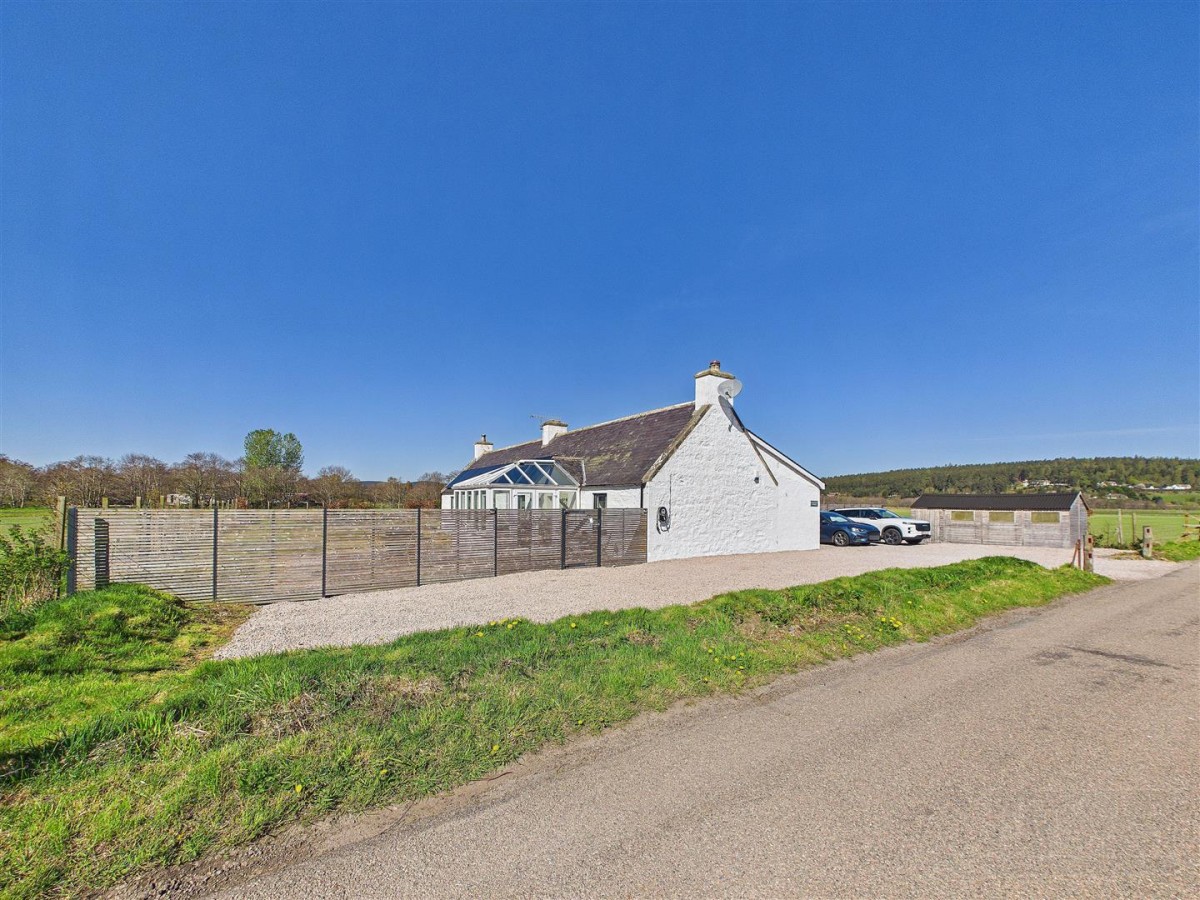 Images for Coulnakyle Cottage, Station Road, Nethy Bridge EAID:massoncairnsltdapi BID:1