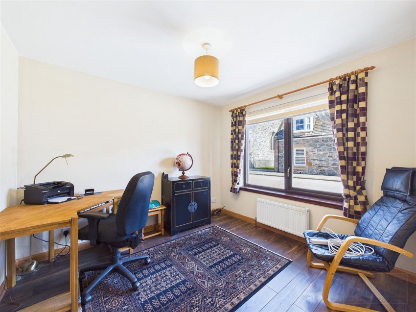 Images for Lonach Cottage, 60 Main Street, Tomintoul