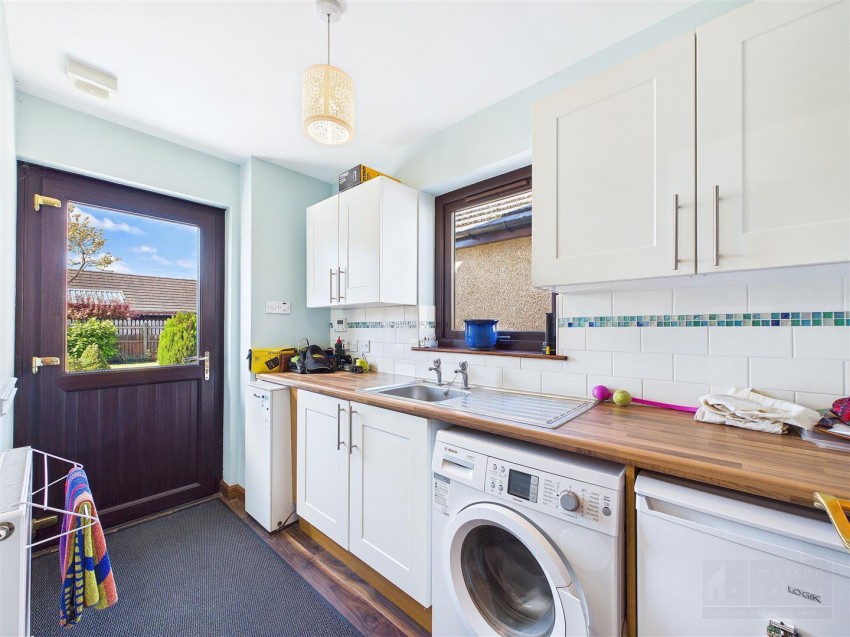 Images for Lonach Cottage, 60 Main Street, Tomintoul