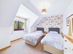 Images for Lonach Cottage, 60 Main Street, Tomintoul