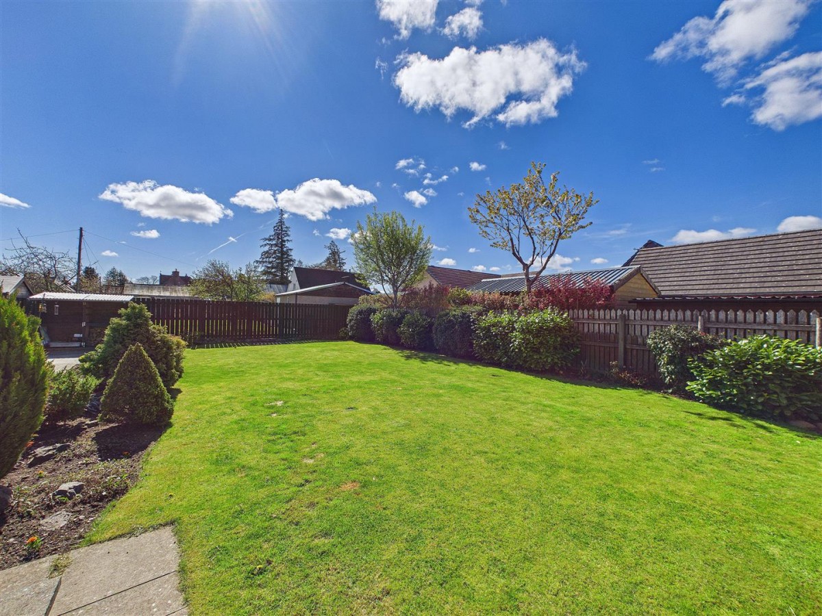 Images for Lonach Cottage, 60 Main Street, Tomintoul EAID:massoncairnsltdapi BID:1