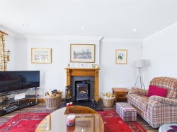 Images for Lonach Cottage, 60 Main Street, Tomintoul