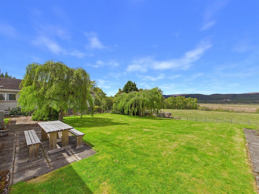 Images for Rose Cottage, Insh, Kingussie