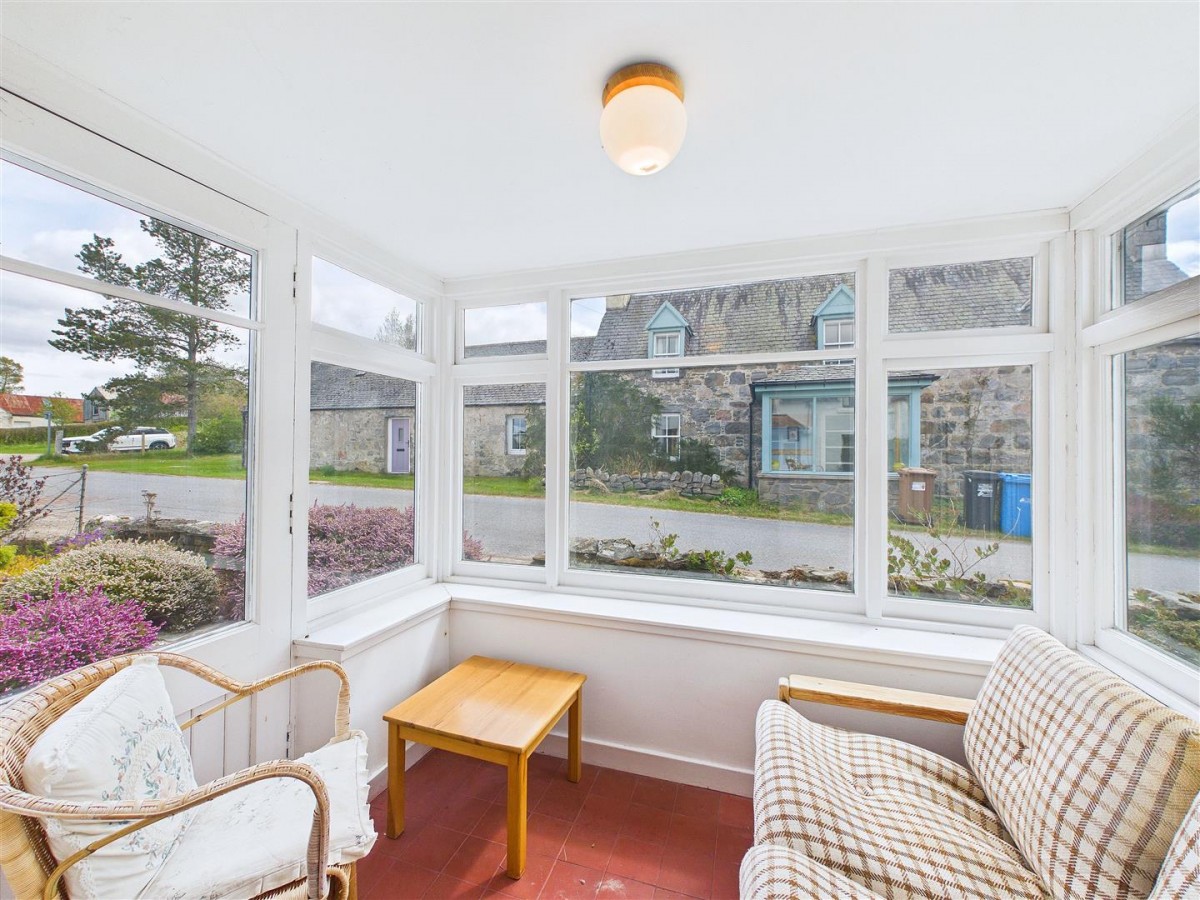 Images for Rose Cottage, Insh, Kingussie EAID:massoncairnsltdapi BID:1