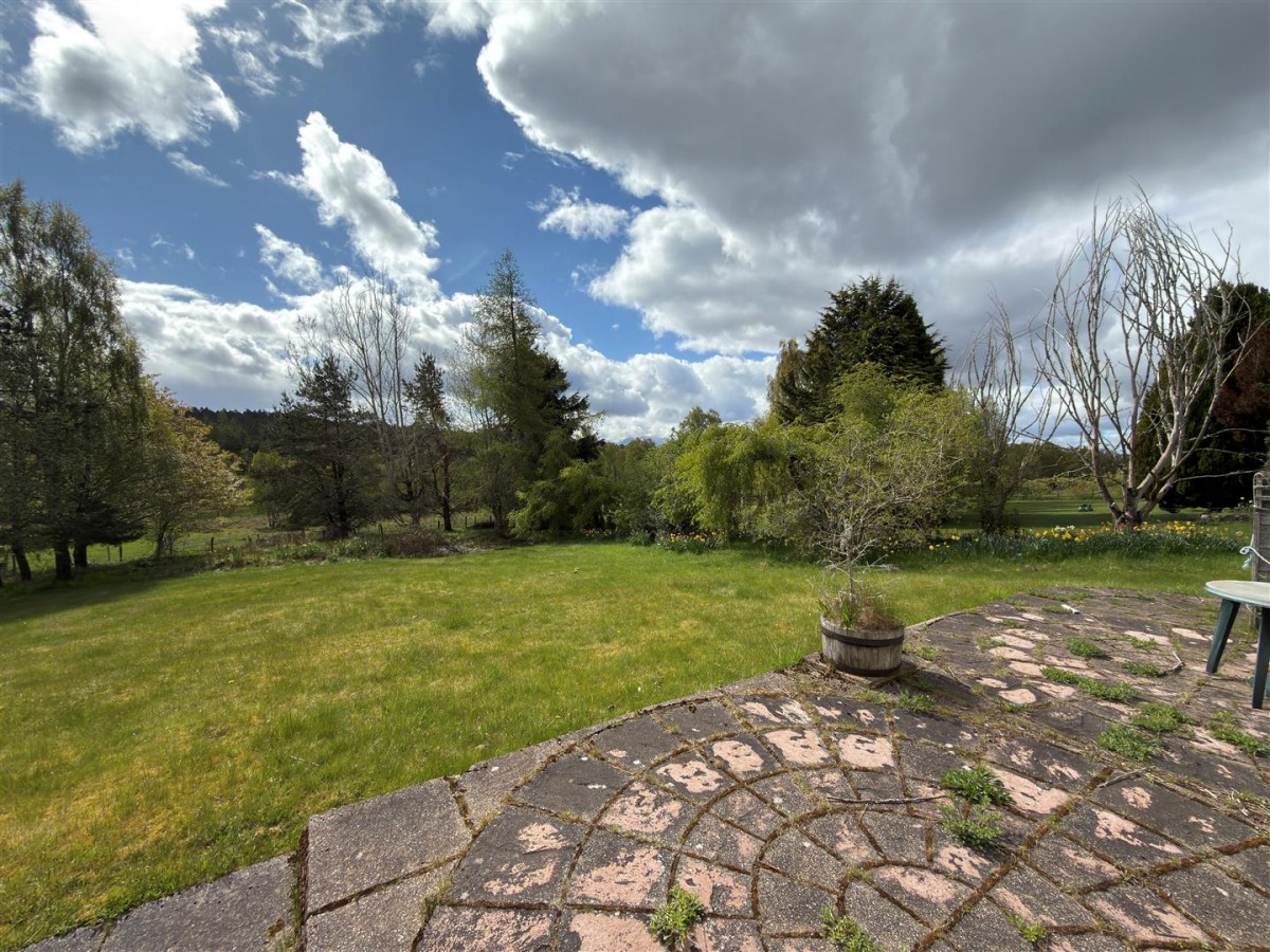 Images for Craigowrie,Skye Of Curr, Dulnain Bridge EAID:massoncairnsltdapi BID:1