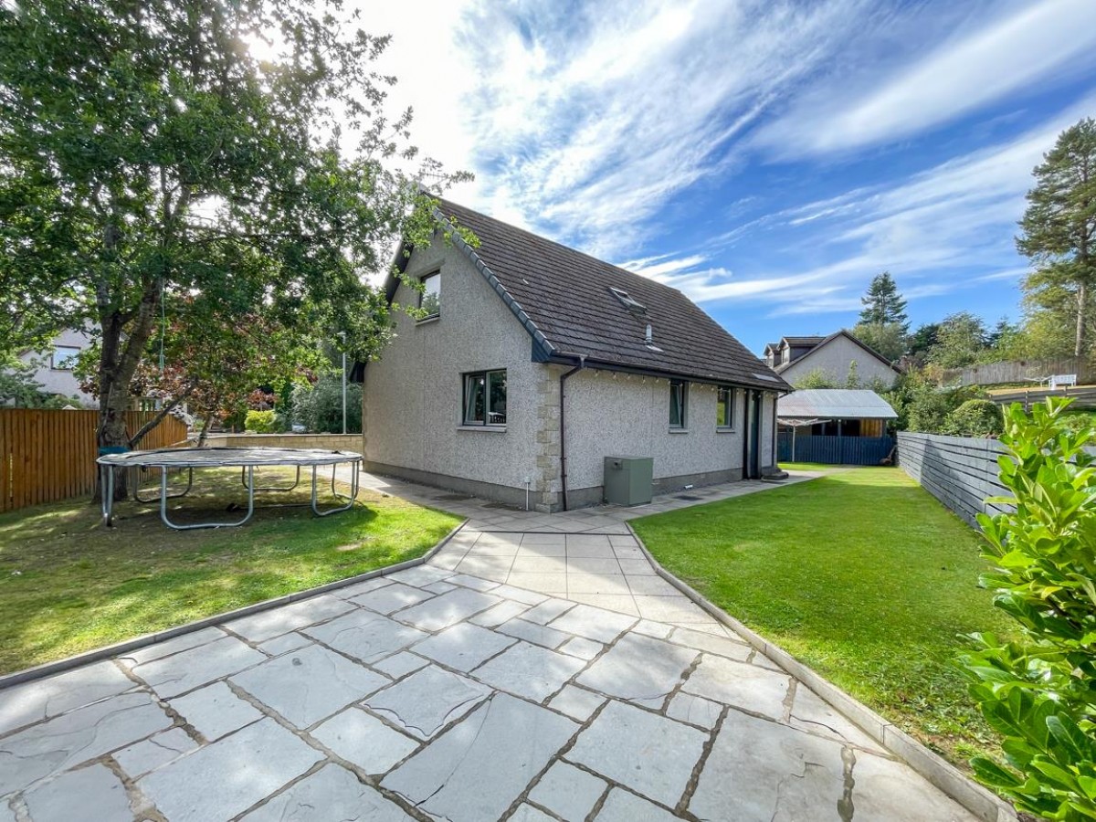 Images for 3 Rhuarden Court, Grantown On Spey EAID:massoncairnsltdapi BID:1