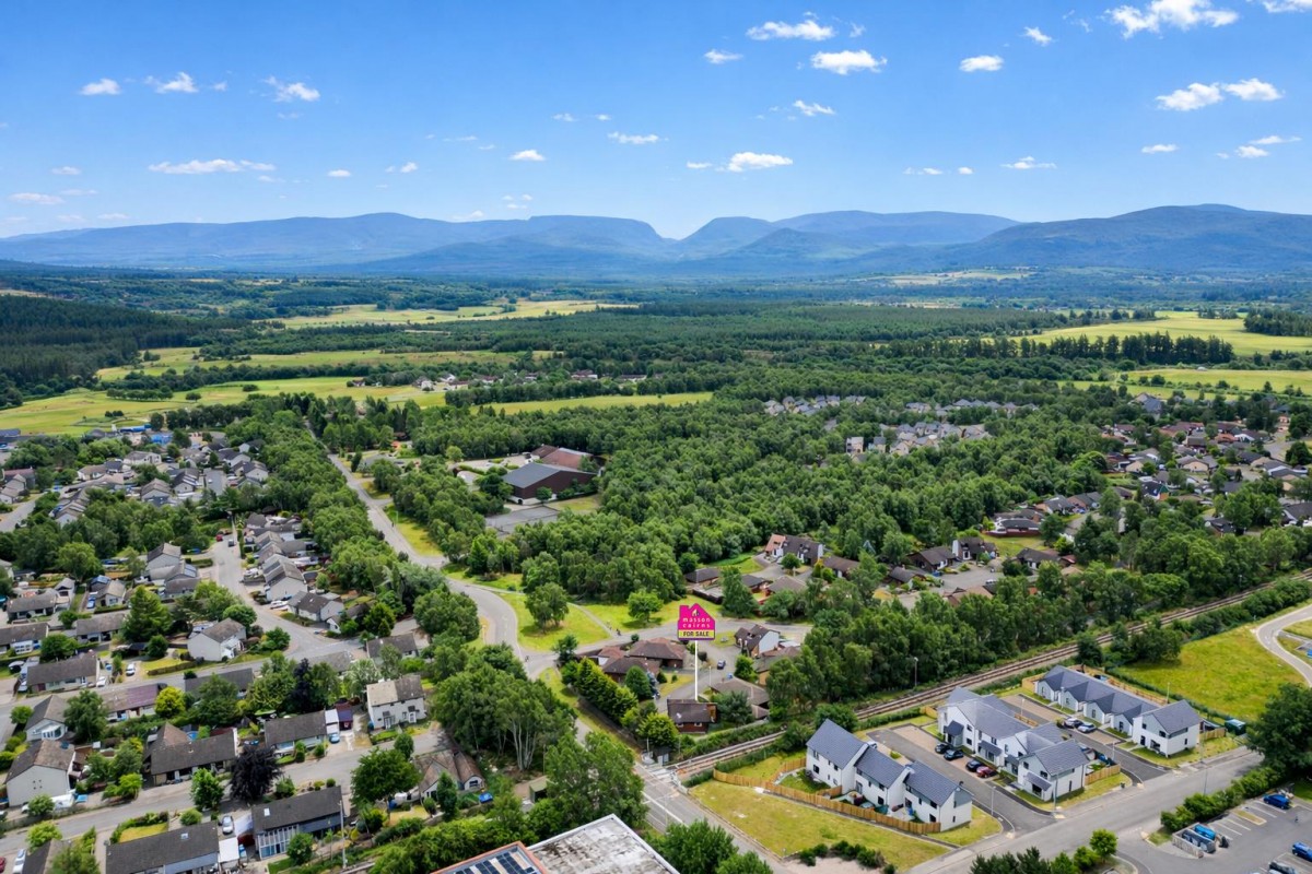 Images for 5 Dalnabay, Silverglades, Aviemore EAID:massoncairnsltdapi BID:1