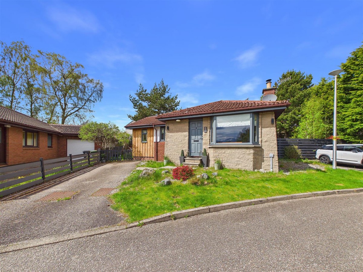 Images for 5 Dalnabay, Silverglades, Aviemore EAID:massoncairnsltdapi BID:1