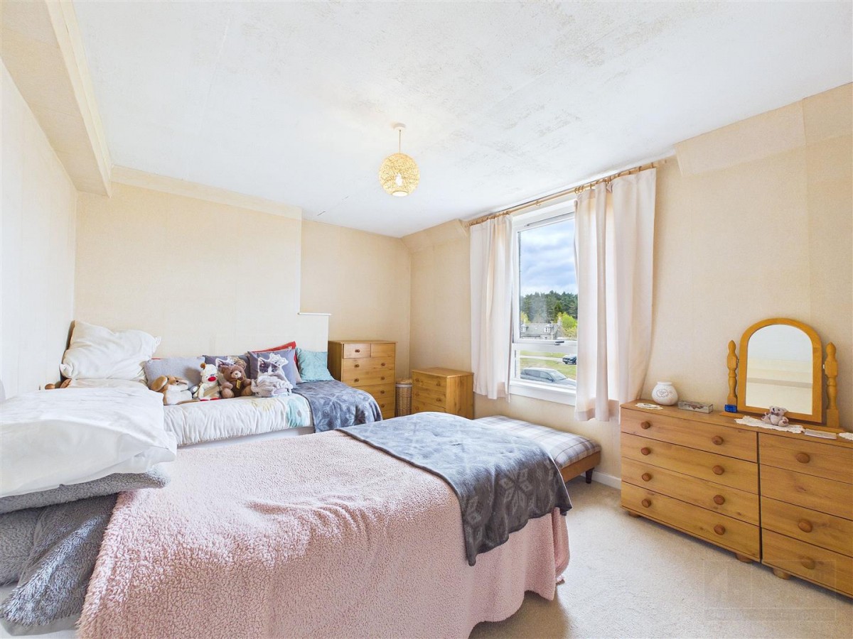 Images for 12 Grampian Crescent, Boat Of Garten EAID:massoncairnsltdapi BID:1