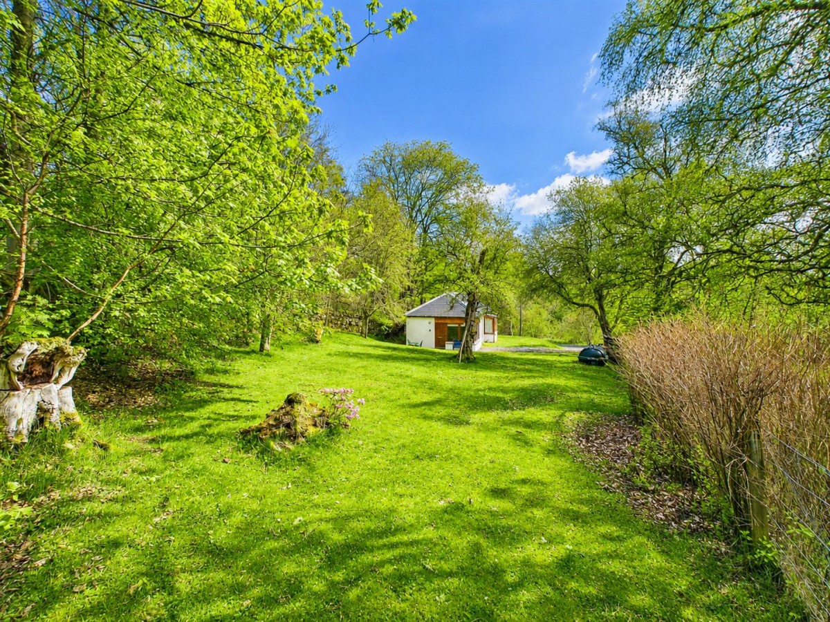 Images for Glendarroch Cottage, Gynack Road, Kingussie EAID:massoncairnsltdapi BID:1