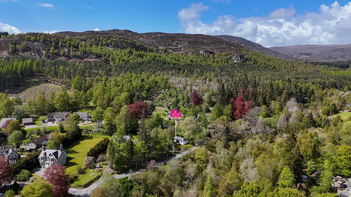 Images for Glendarroch Cottage, Gynack Road, Kingussie EAID:massoncairnsltdapi BID:1