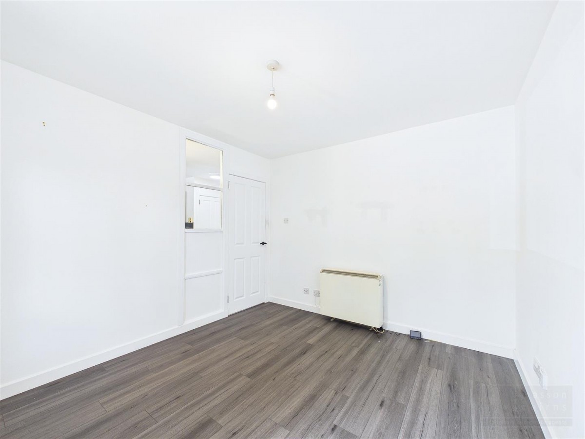 Images for 4 James Court, Kingussie EAID:massoncairnsltdapi BID:1