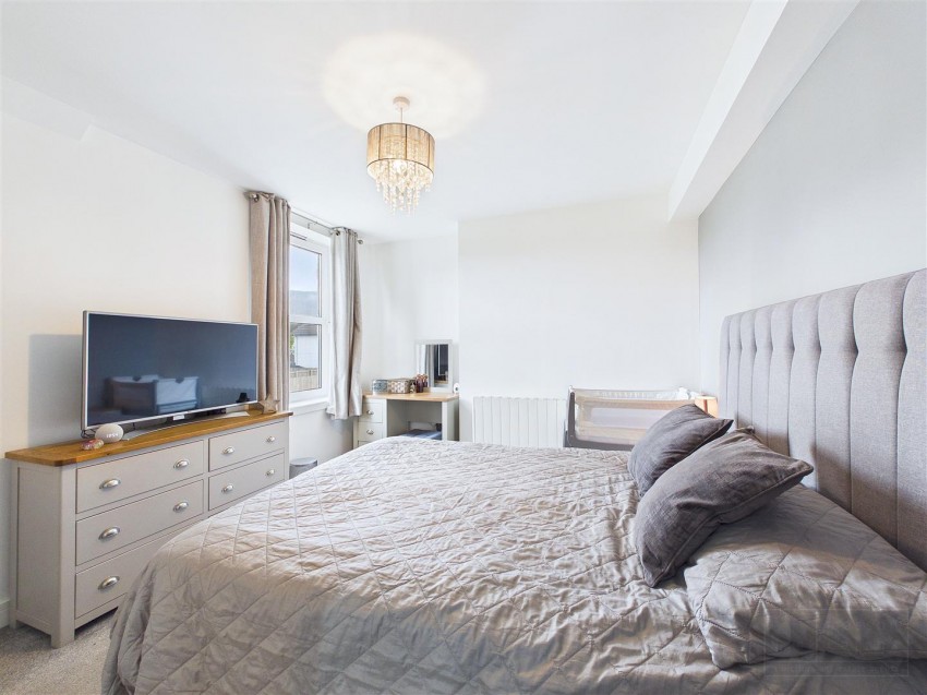 Images for 4 Cairngorm Avenue, Aviemore