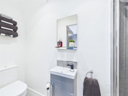 Images for 4 Cairngorm Avenue, Aviemore